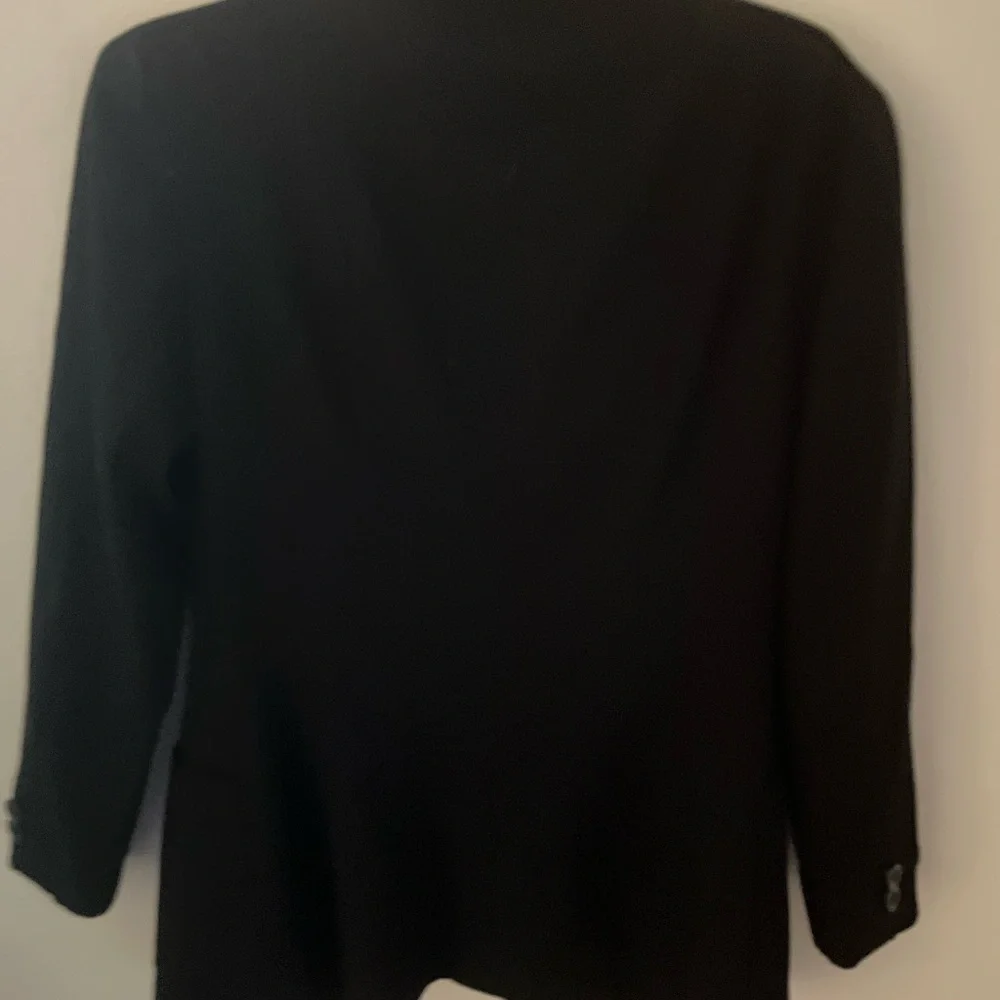 Authentic vintage CHANEL Boutique blazer - Picture 4 of 7